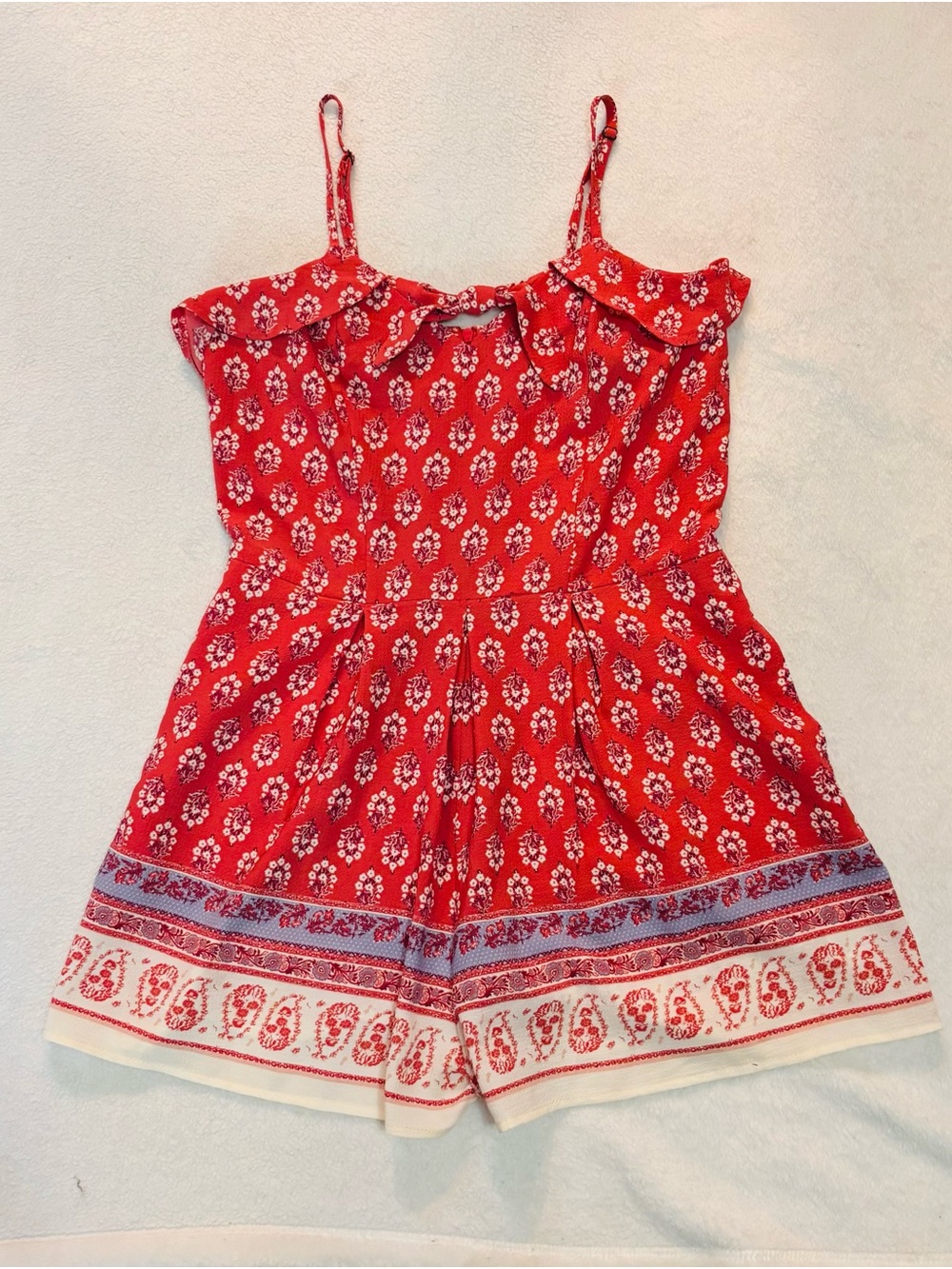 Xhilaration Romper Red Floral Sleeveless with Tie Front Straps EUC